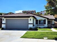 Building Photo - Great Single Story Home McVicker Canyon Hi...