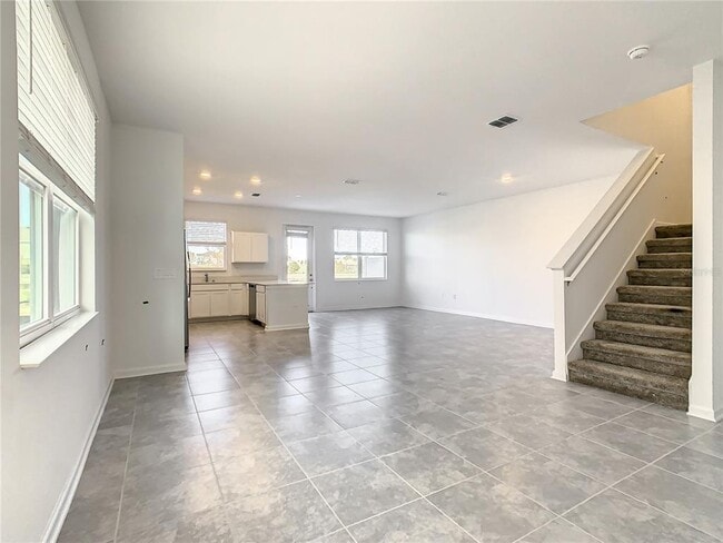 Building Photo - 409 Bogey Dr