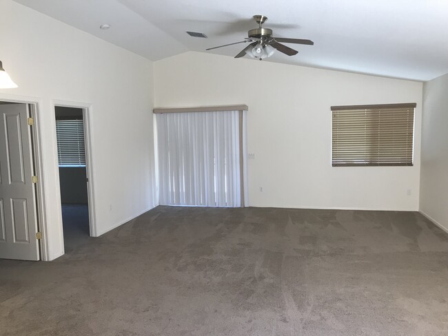 Living Room - 7352 E Weeping Willow Dr