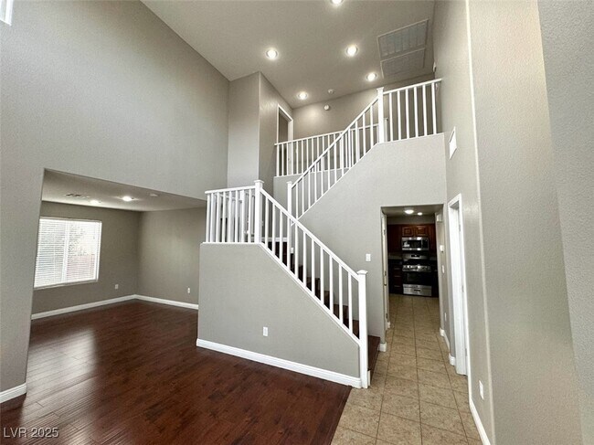 Building Photo - 8133 Stonyford Ct