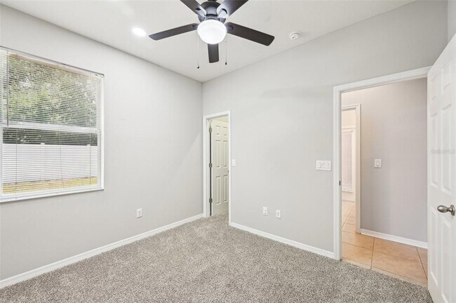 Building Photo - 12612 Avelar Creek Dr