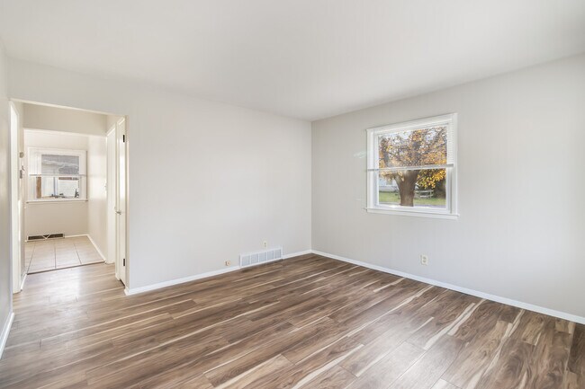 Building Photo - W166N9182 Grand Ave