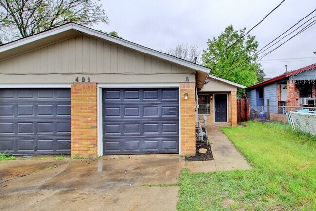 Building Photo - 409 Blackson Ave