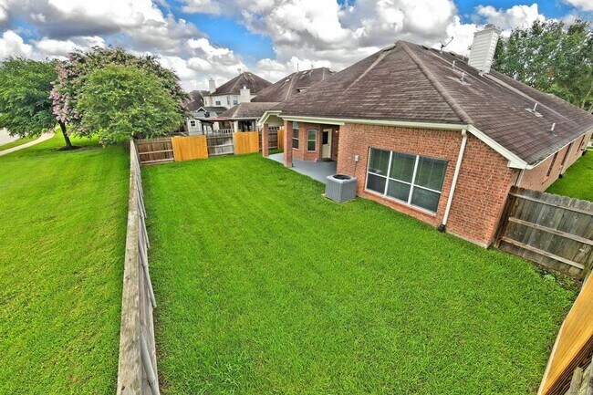 Building Photo - 5427 Persimmon Pass