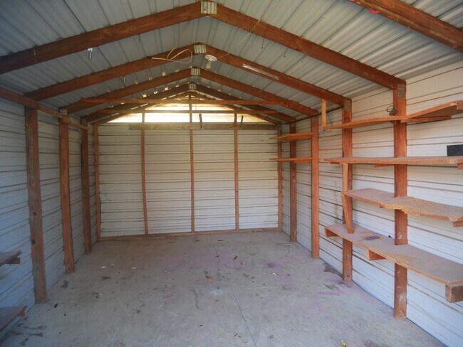 Building Photo - 6530 Jamestown Dr