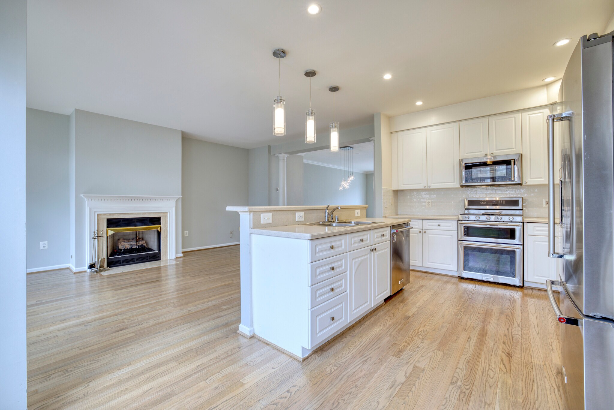 Building Photo - 5742 Governors Pond Cir