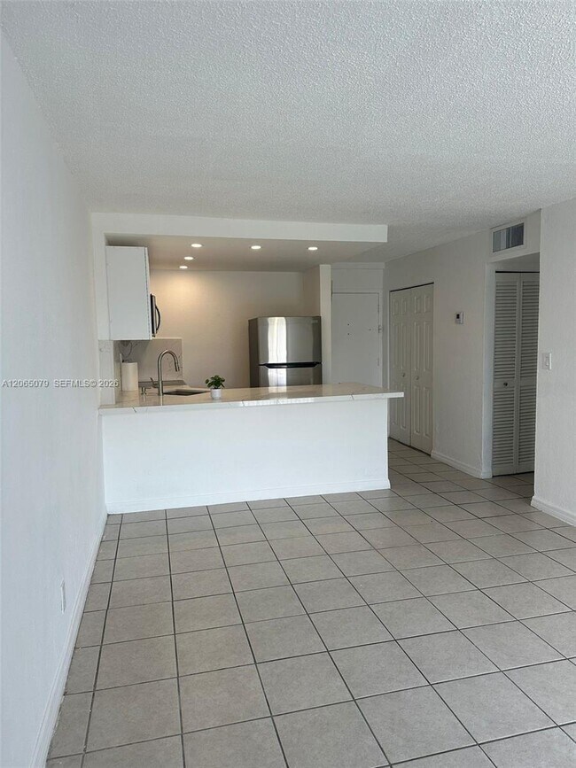 Building Photo - 801 NW 47th Ave