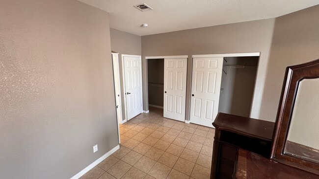 Building Photo - Charming Single-Story 3-Bedroom Home Near 215 & Henderson