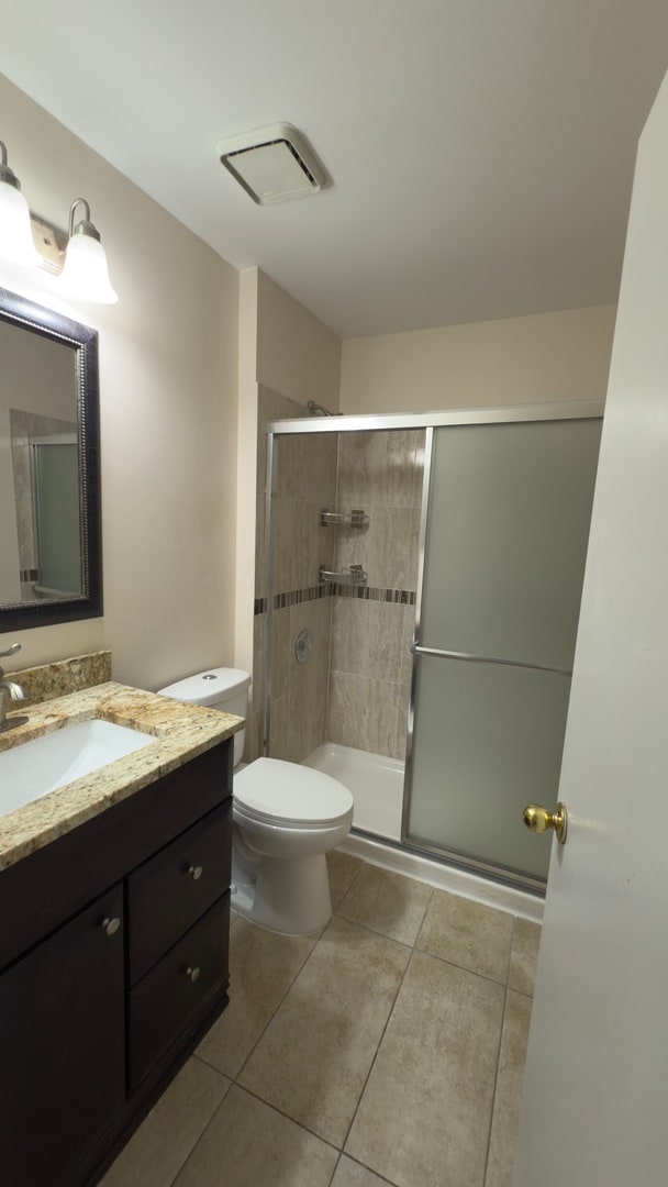 Building Photo - 385 Grissom Ct