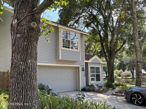 Building Photo - 7750 Manassas Ct E