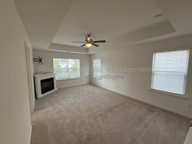 Building Photo - 565 Morrow Ln