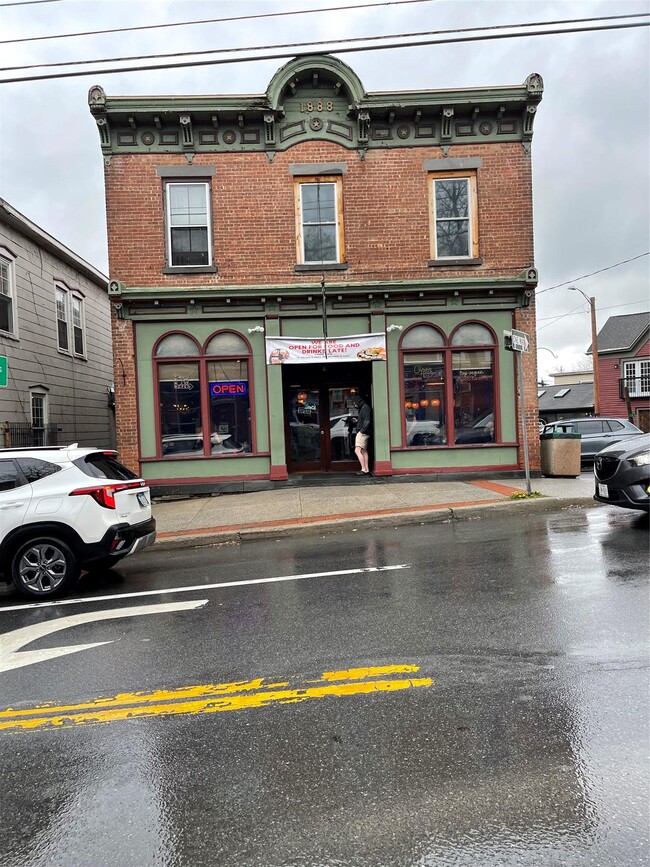 Primary Photo - 59 Main St