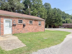 Building Photo - 7811 Maris Rd