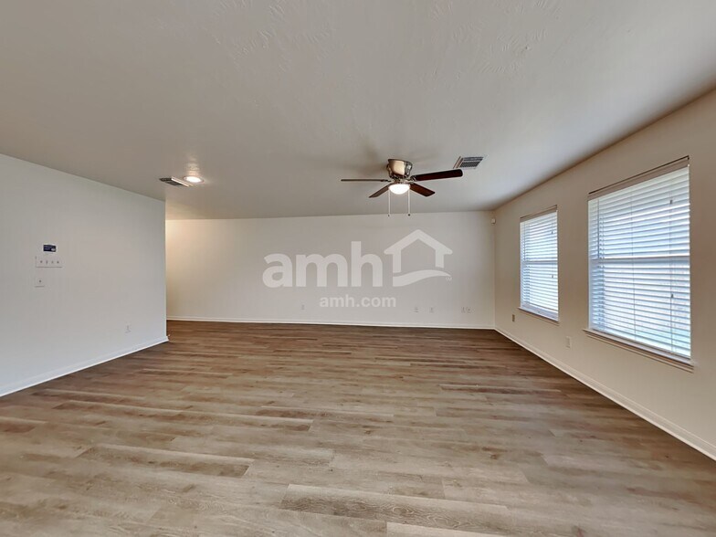 Building Photo - 19414 Dry Canyon Ct