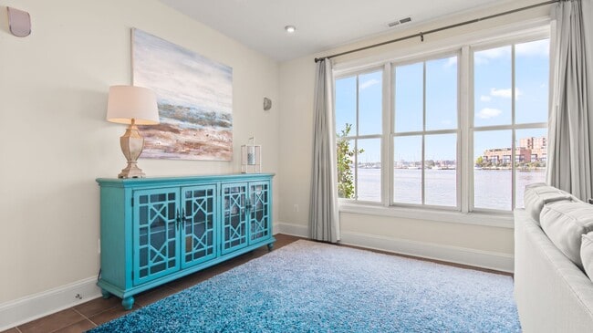 Building Photo - Waterfront living in the heart of Canton!