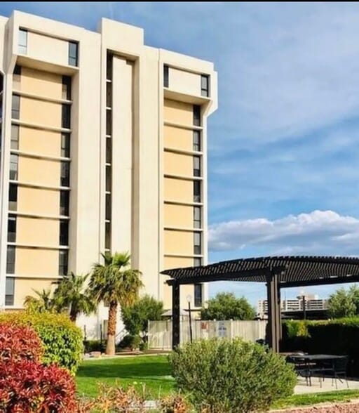 Building Photo - 3930 University Center Dr