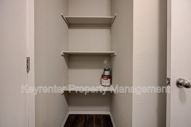 Building Photo - 7613 Lipizzan Rd