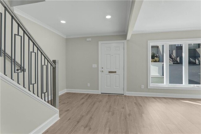 Building Photo - 49 Ivy Gates NE