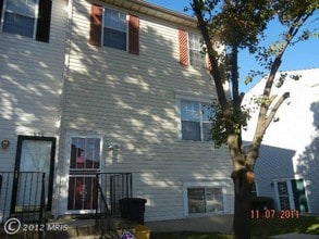 Building Photo - 1634 Brooksquare Dr