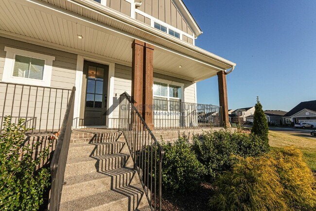 Building Photo - 872 Ashton Pk Wy