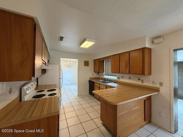 Building Photo - 5035 Sharlene Dr