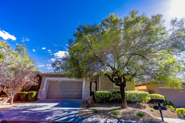 Primary Photo - Anthem Country Club Beauty w/ Casita
