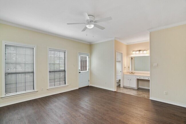 Building Photo - 2208 Indian Trail