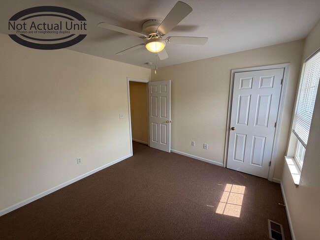 Building Photo - 1328 N Frideriki Dr