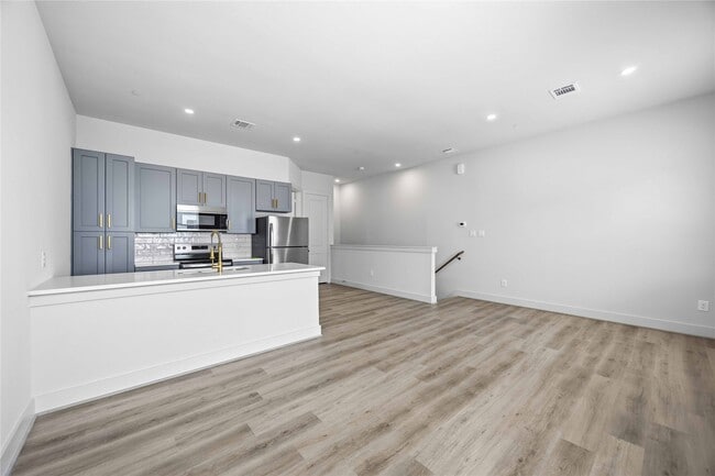 Building Photo - 4606 Indie Hts Ln