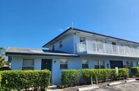 Building Photo - 1100 W Blue Heron Blvd