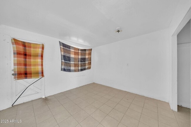 Building Photo - 4548 N 29th Ave