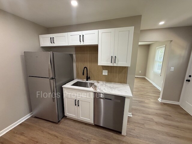 Building Photo - 1018 Urana Ave