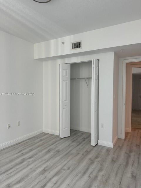 Building Photo - 1745 E Hallandale Beach Blvd