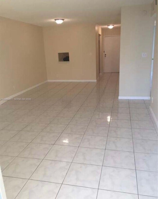 Building Photo - 2029 NW 46th Ave