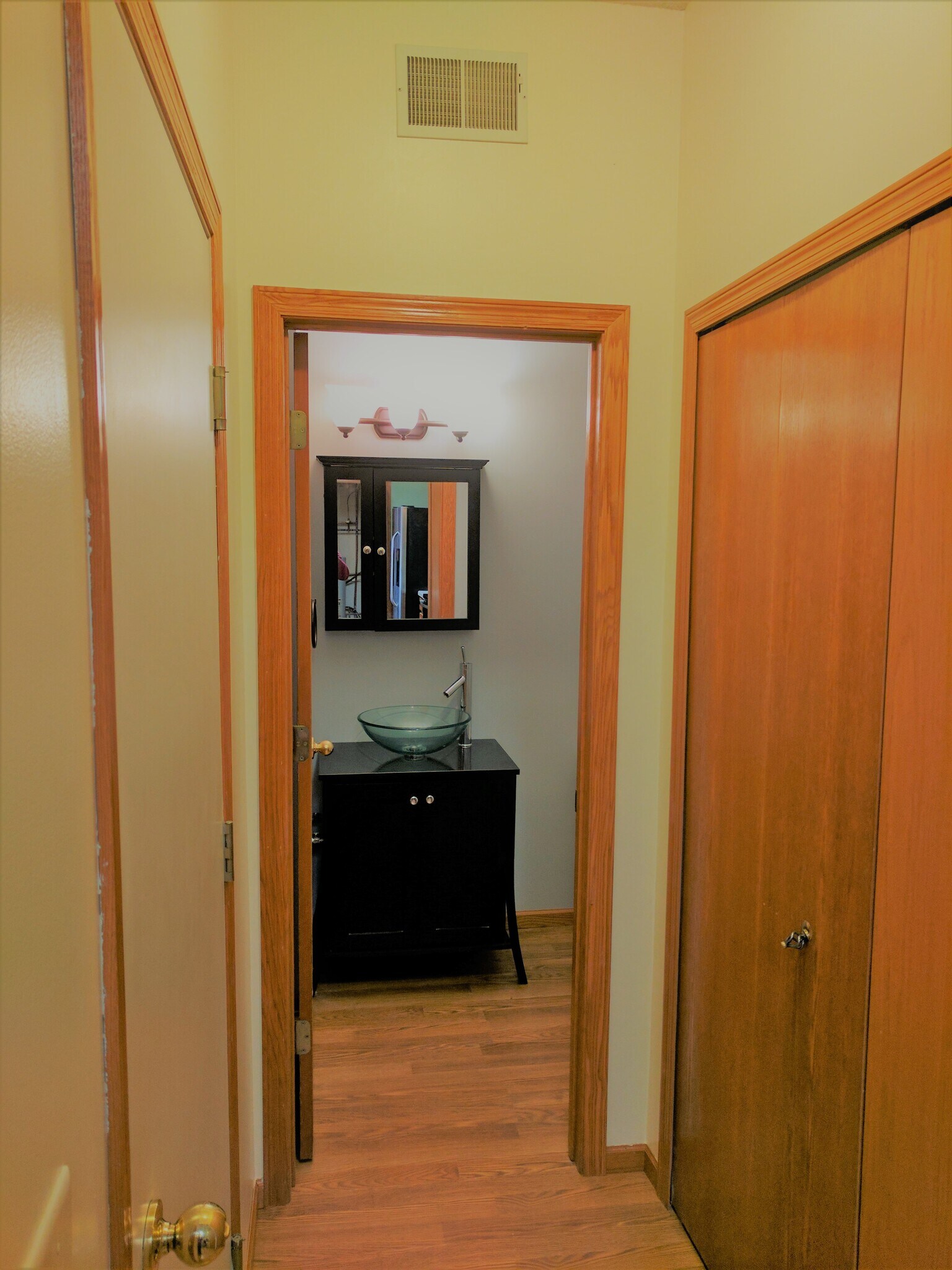 Building Photo - 3625 Vermilion Court North