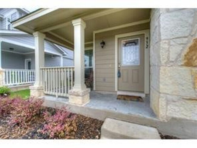 Building Photo - 932 Lost Pines Ln