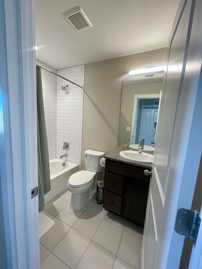 Building Photo - Wolf Ranch 3 Bedroom home