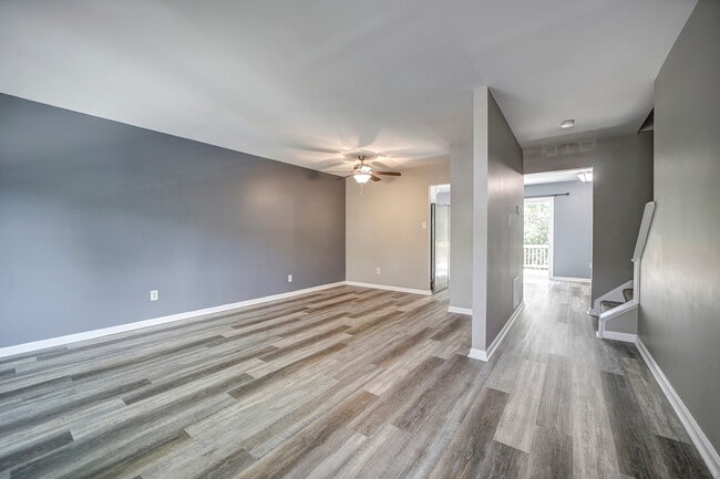 Building Photo - 13711 Flowing Brook Ct