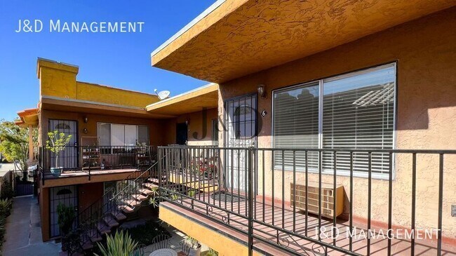 Building Photo - 4077 Utah St