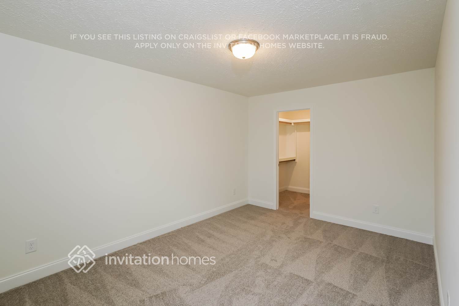 Building Photo - 319 Green Hills Dr