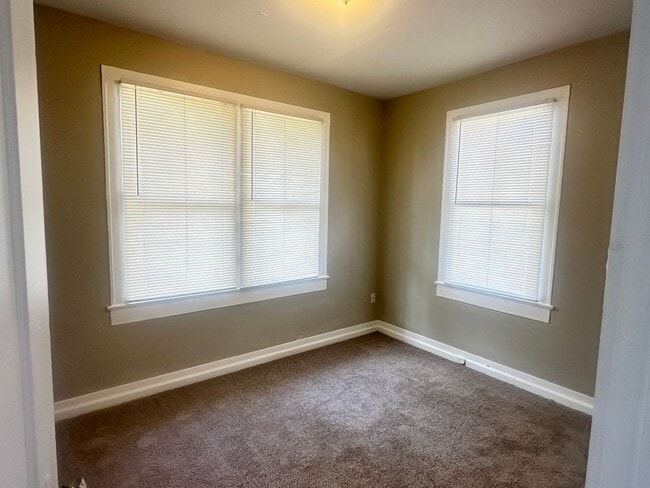 Building Photo - 2220 Faws St