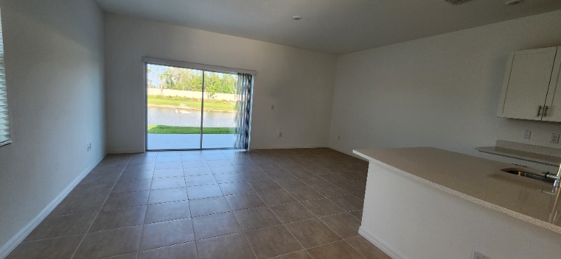 Building Photo - 2136 Hallier Cv