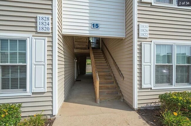 Building Photo - 2 bedroom 2 full bath condo close to the b...