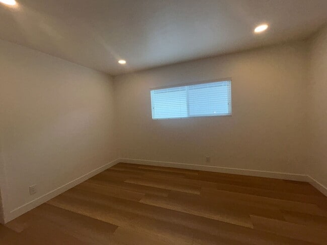 Building Photo - Beautiful newly renovated 3-bedroom, 2-bath home available now in Westminster. Paid Utilities