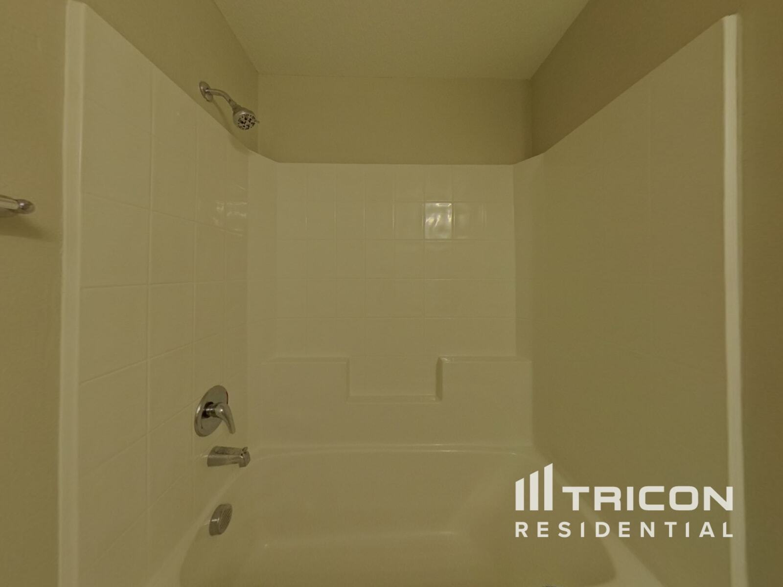 Building Photo - 15406 Taurus Ct