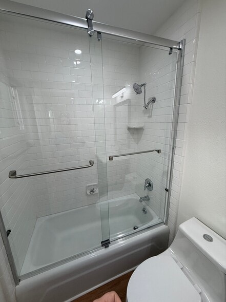 Building Photo - 3911 Oregon St