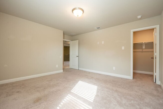 Building Photo - 27479 Vivace Dr