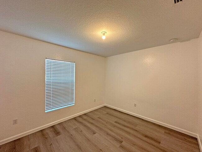 Building Photo - 4225 Abernathy Wy