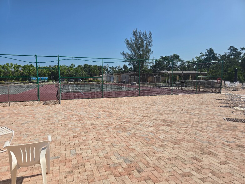 Building Photo - 9608 Valencia Cove
