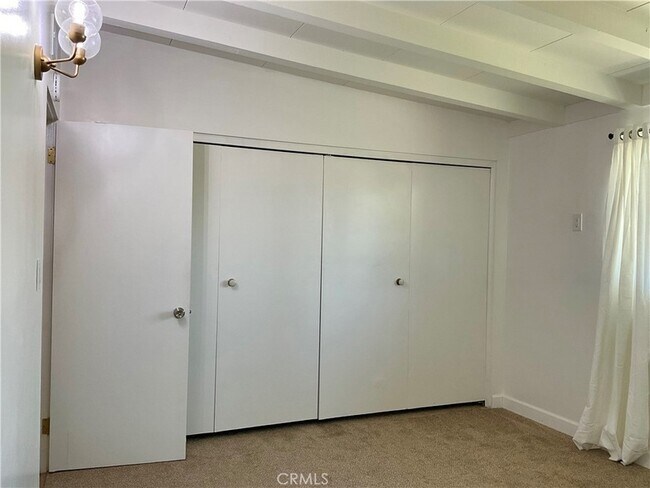 Building Photo - 73165 Tumbleweed Ln
